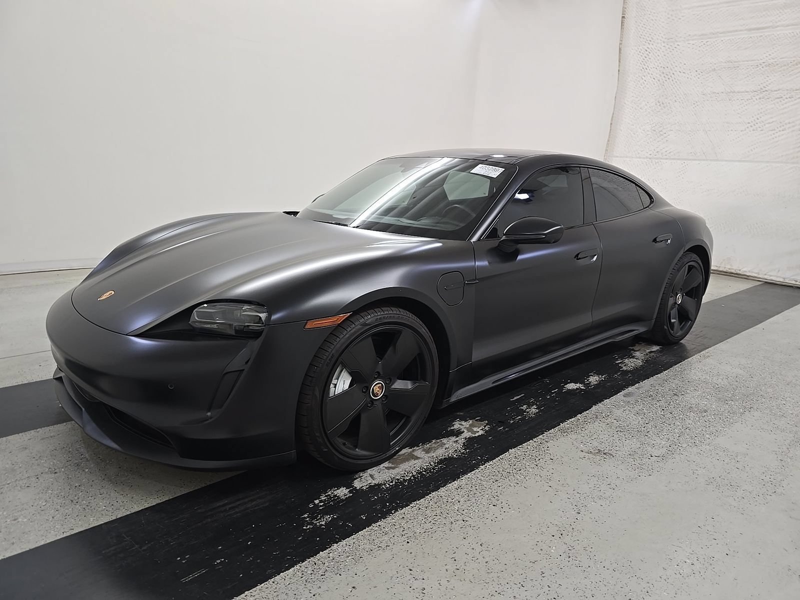 Used 2022 Porsche Taycan 4S AWD/4WD image 3