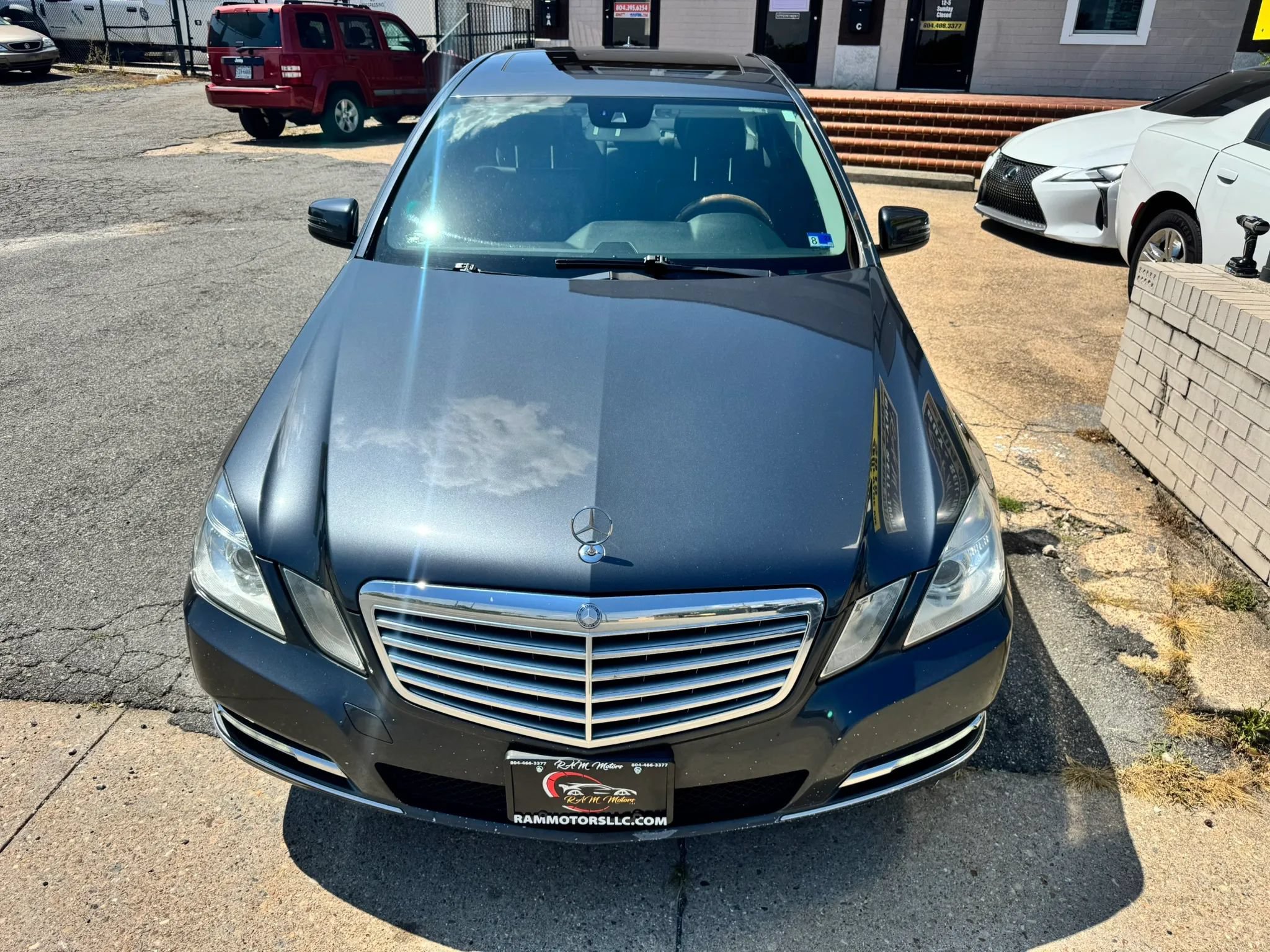 Used 2013 Mercedes-Benz E 350 4MATIC Sedan image 9