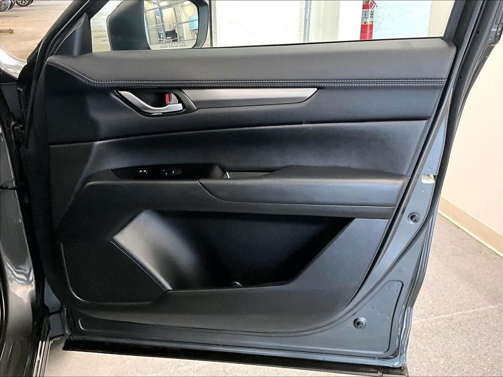 Used 2025 MAZDA CX-5 AWD 2.5 S w/ Select Package image 12