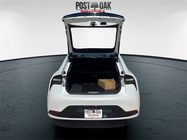 New 2026 Toyota Prius Plug-In Hybrid image 10