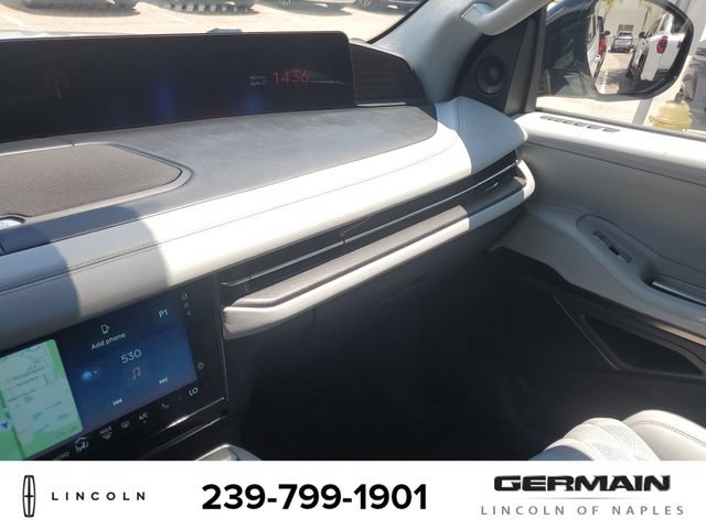 New 2026 Lincoln Navigator L Black Label AWD/4WD image 33
