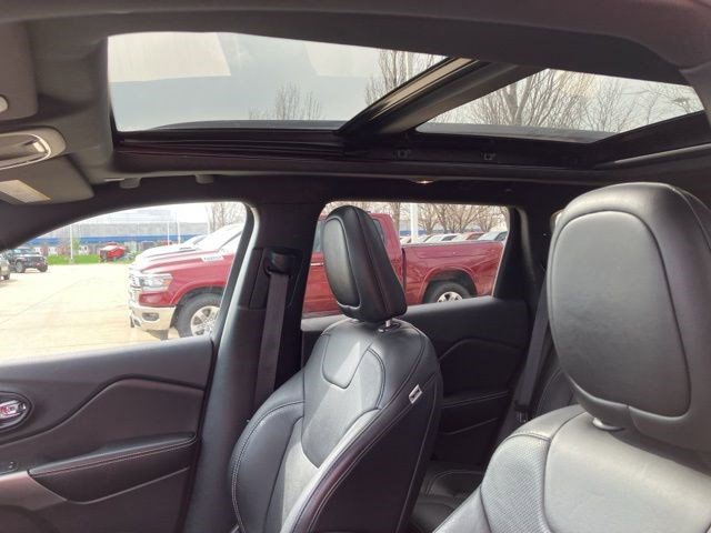 Certified 2021 Jeep Cherokee Latitude Lux 80th Anniv w/ Quick Order Package 26U 80TH image 14