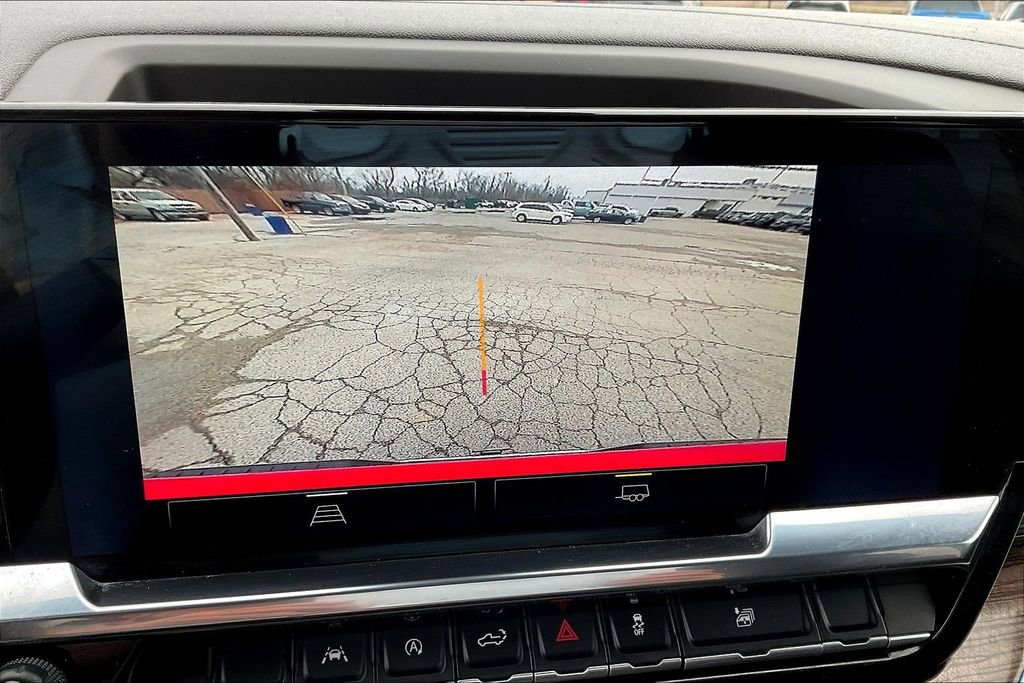 Used 2025 Chevrolet Silverado 1500 LT image 23