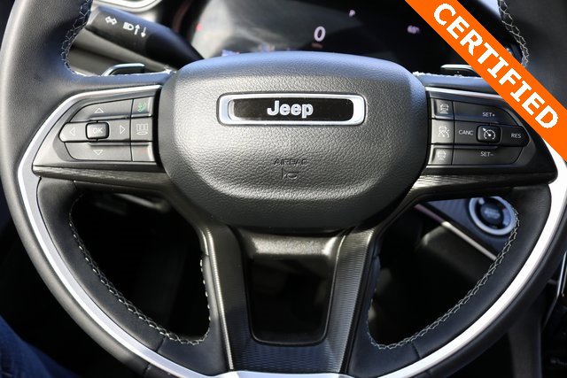Used 2023 Jeep Grand Cherokee Laredo image 19