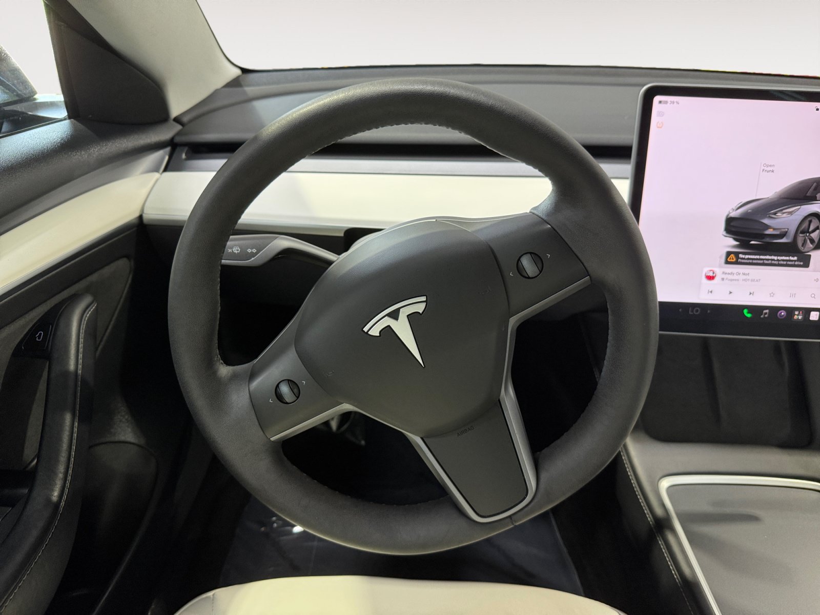 Used 2023 Tesla Model 3 Standard Range RWD image 12