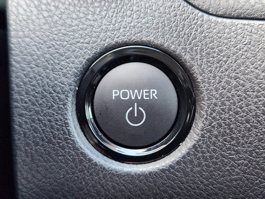 Used 2026 Toyota Camry LE w/ Convenience Package image 20