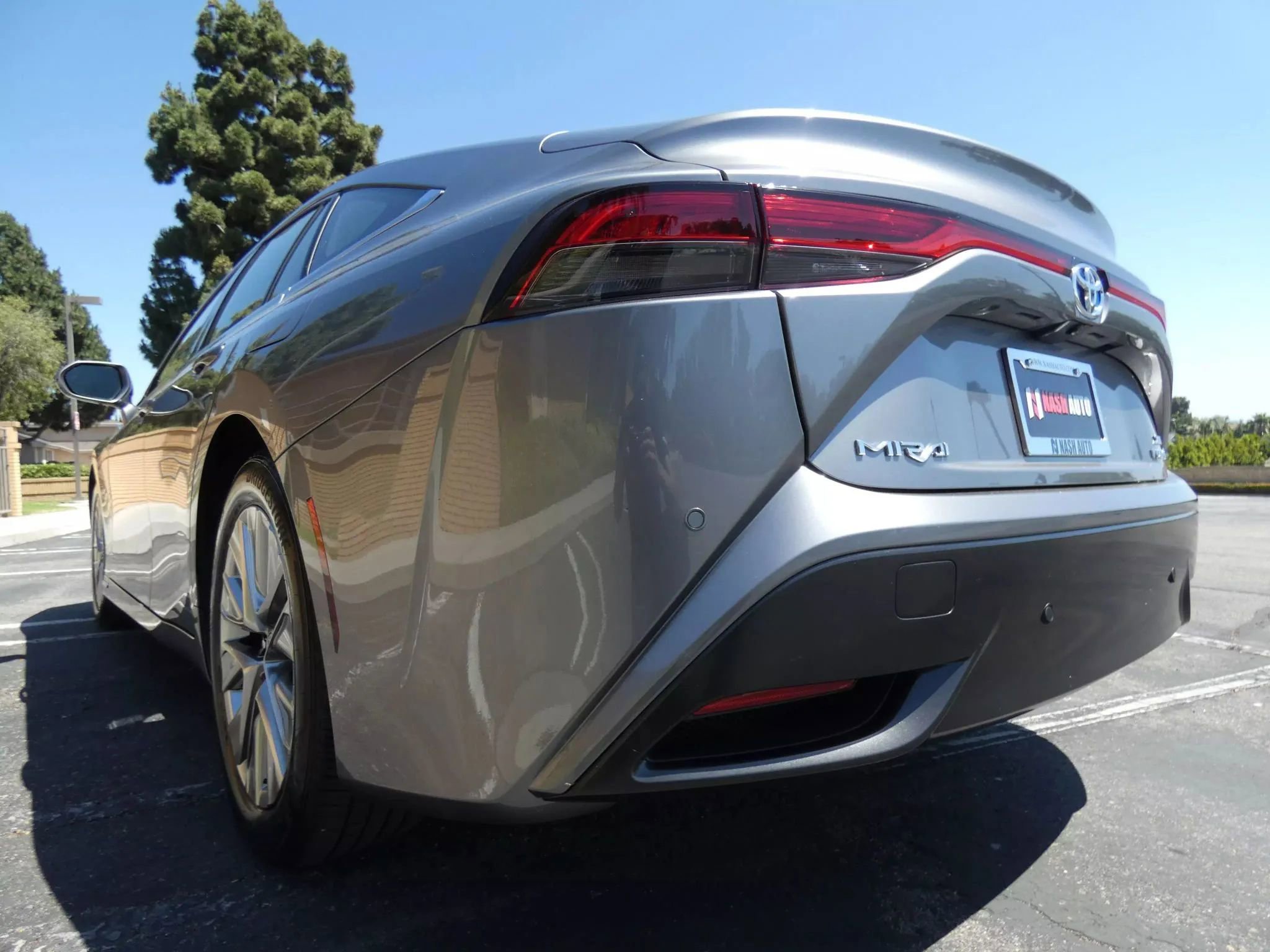 Used 2022 Toyota Mirai XLE Sedan 4D image 11