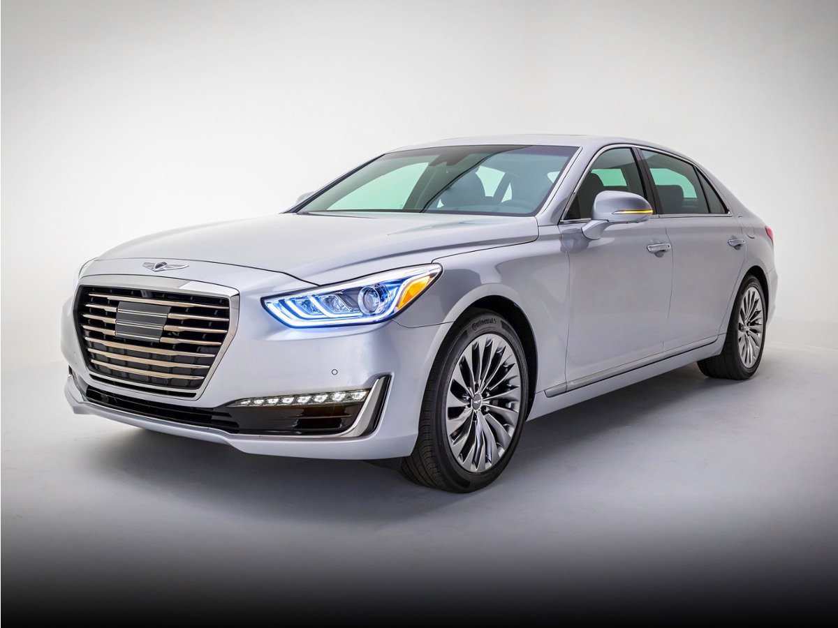 Used 2019 Genesis G90 3.3T Premium RWD image 1