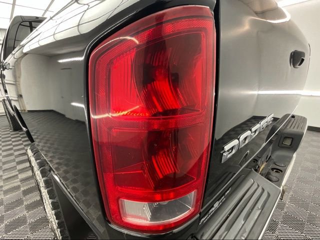 Used 2006 Dodge Ram 2500 Truck SLT image 18