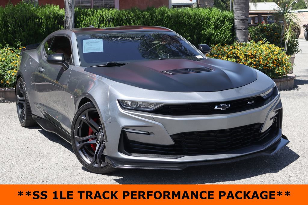 Used 2021 Chevrolet Camaro SS RWD image 2