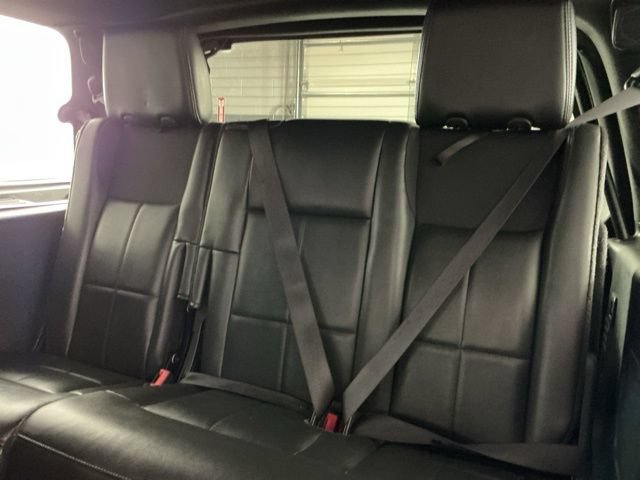 Used 2011 Lincoln Navigator Ultimate AWD/4WD image 23