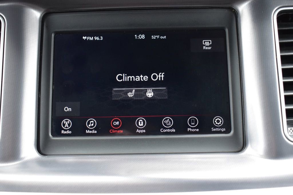 Used 2020 Dodge Charger SXT w/ Driver Convenience Group image 31