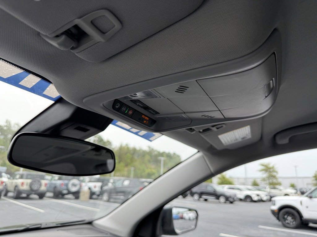 Used 2023 Chevrolet Equinox LT image 20