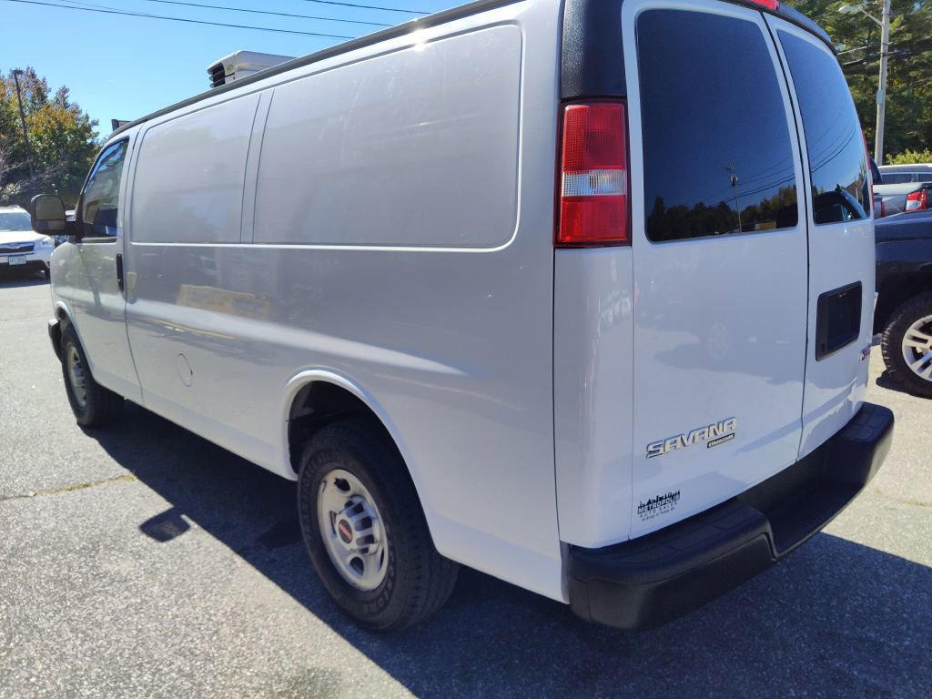 Used 2016 GMC Savana 2500 image 6