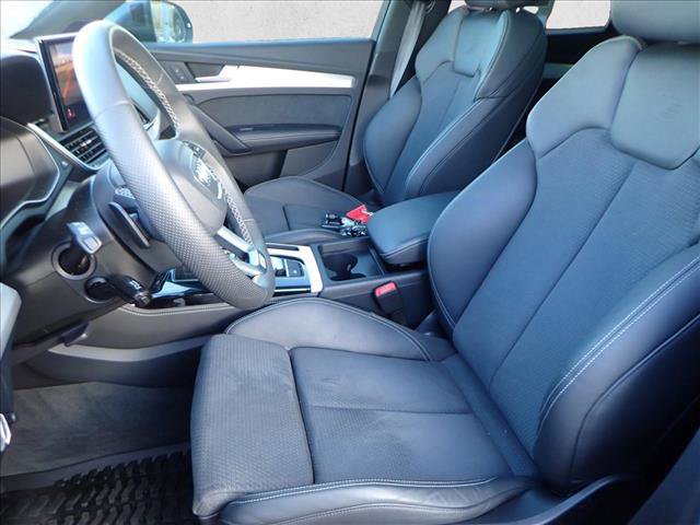 Used 2023 Audi Q5 e Premium Plus image 12