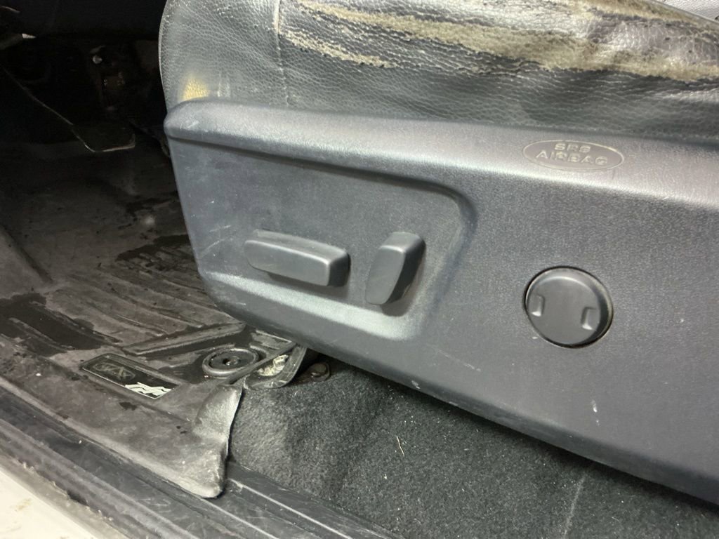 Used 2017 Toyota Tundra Limited RWD image 19