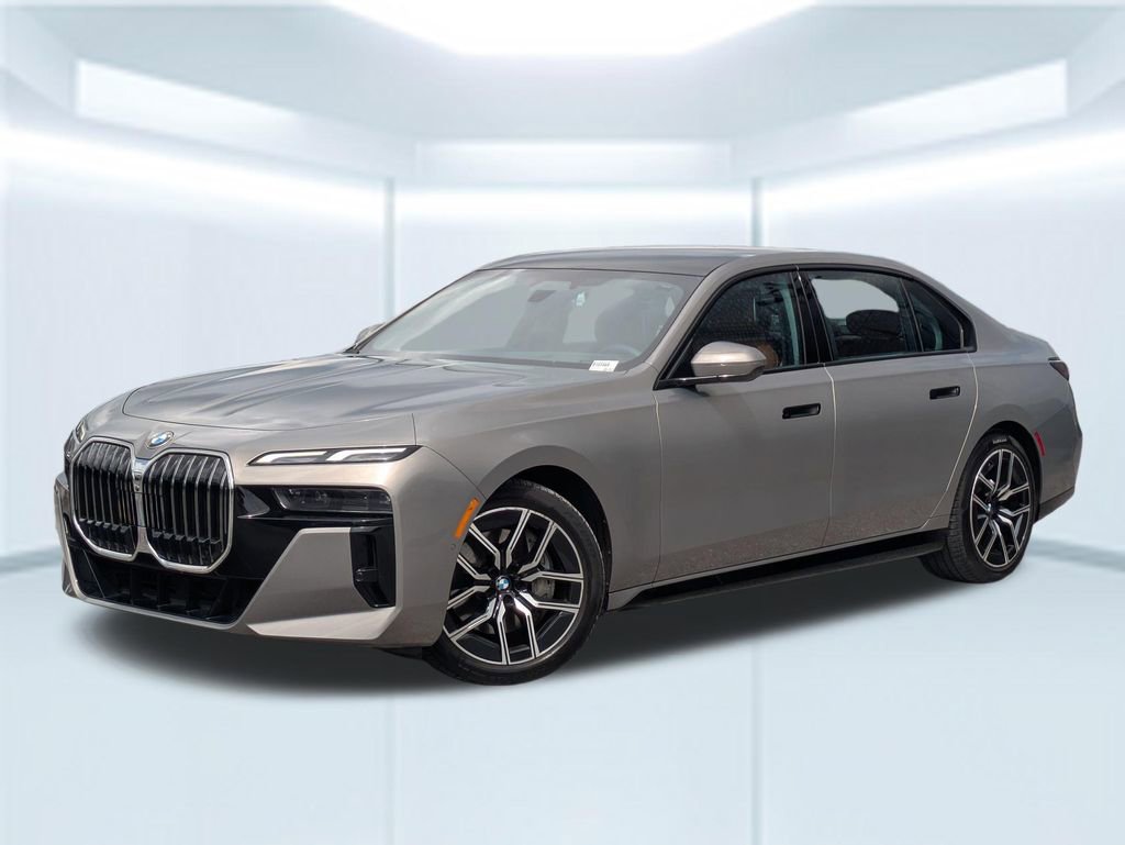 Used 2023 BMW 740i RWD image 1