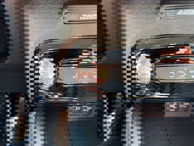 New 2025 Ford Escape SE w/ Class II Trailer Tow Package image 26