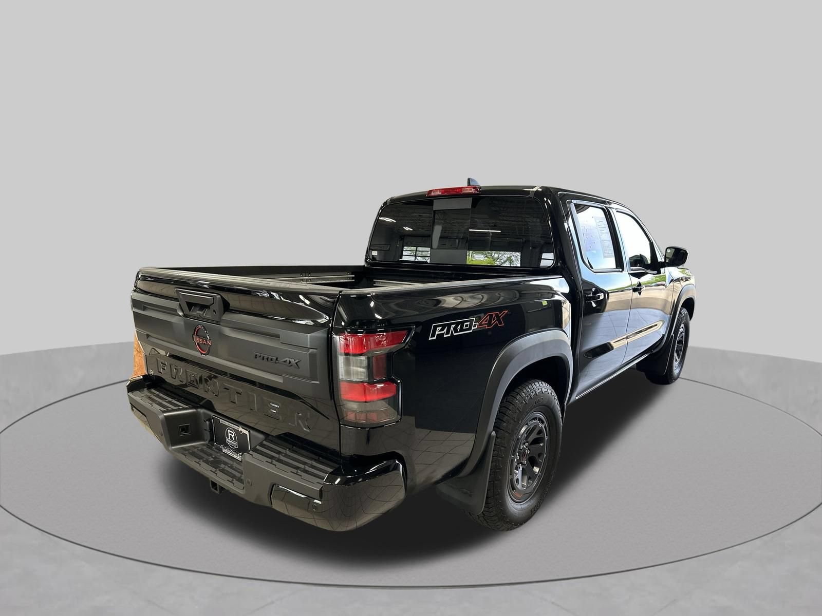 Certified 2025 Nissan Frontier PRO-4X w/ Pro Premium Package AWD/4WD image 41