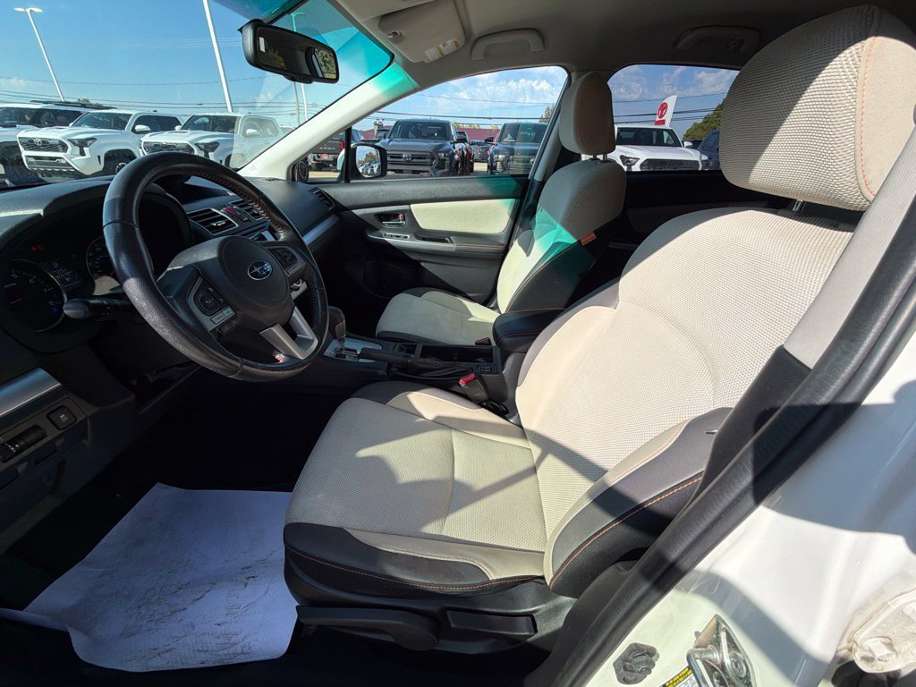 Used 2016 Subaru Crosstrek 2.0i Premium AWD/4WD image 9