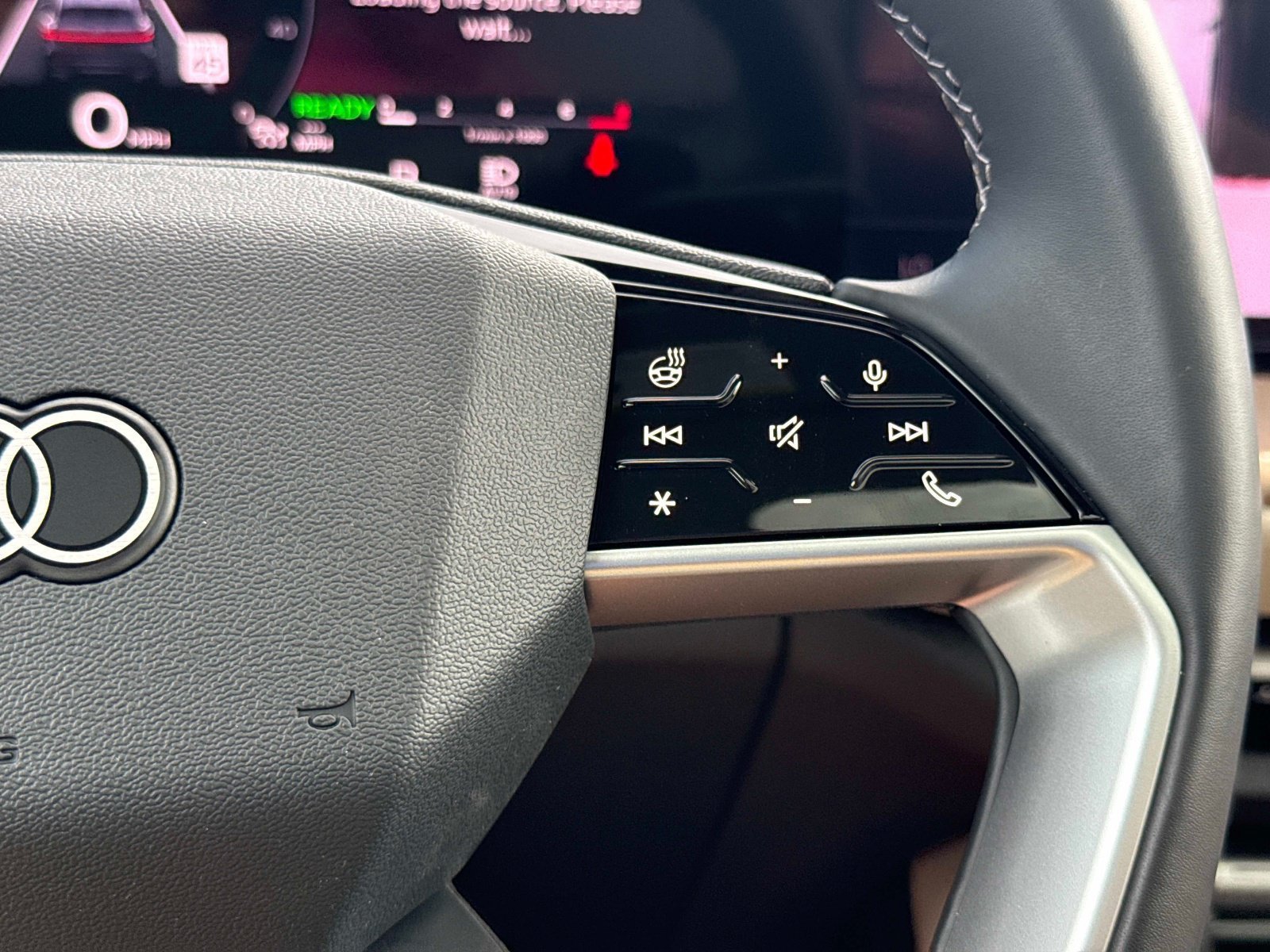 Certified 2025 Audi Q5 Premium Plus AWD/4WD image 31