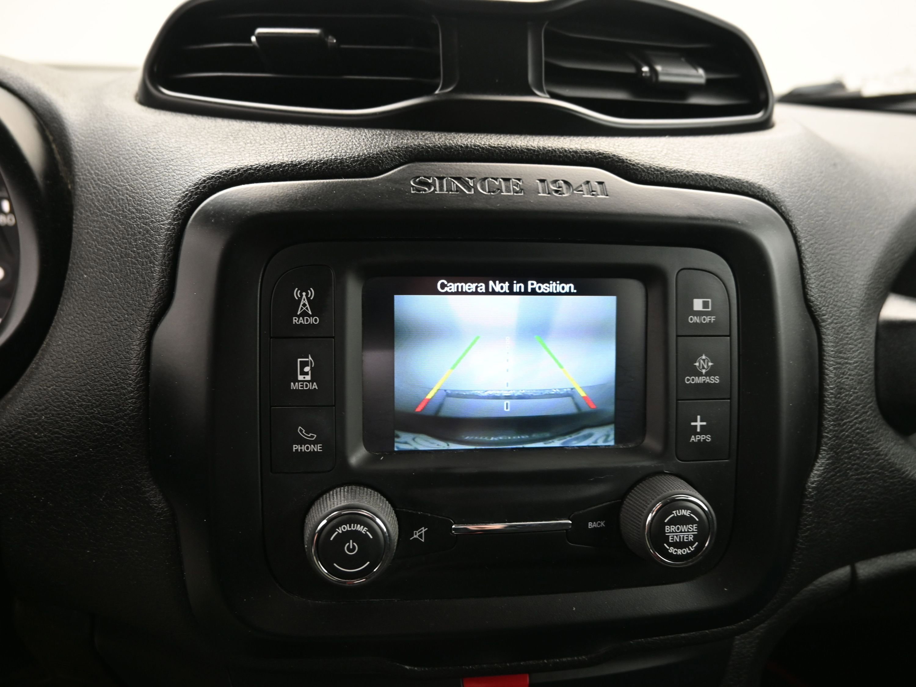 Used 2017 Jeep Renegade Trailhawk image 17