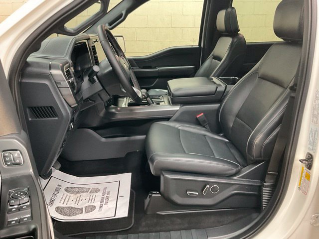 Used 2025 Ford F150 Lariat w/ Equipment Group 502A High AWD/4WD image 8