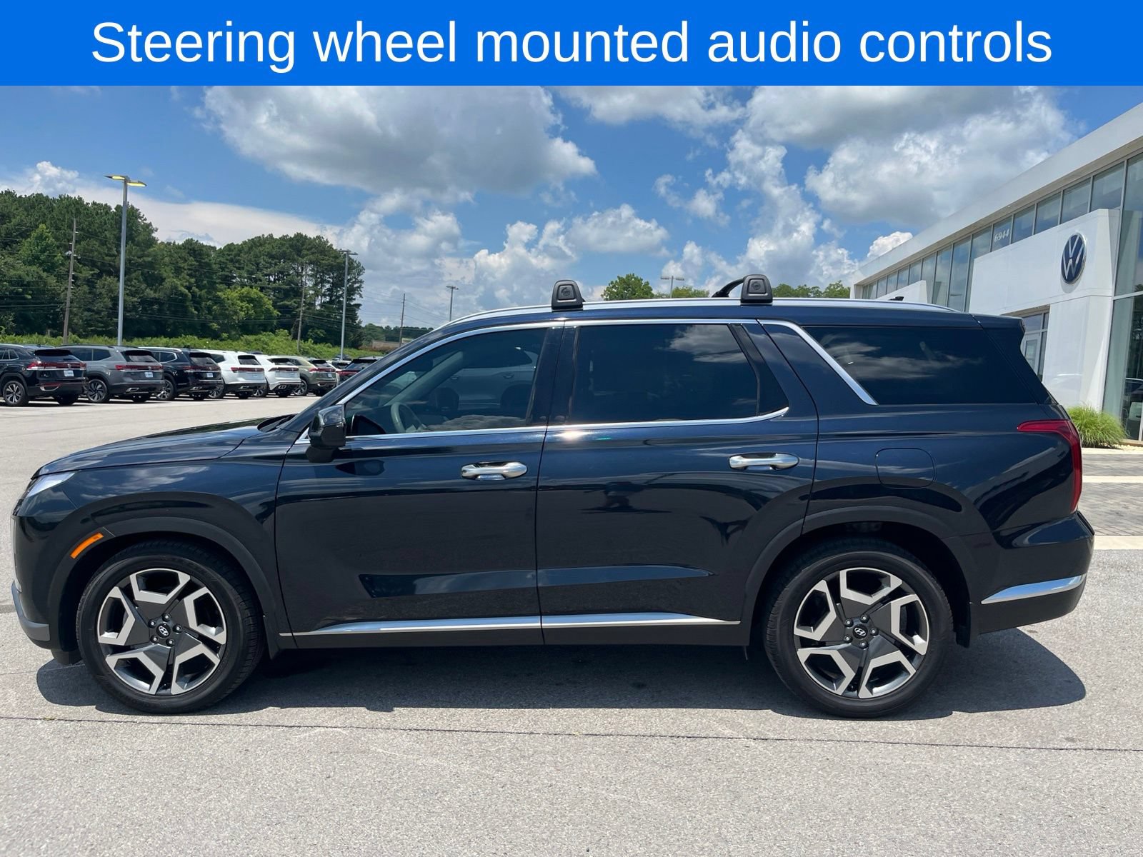 Used 2024 Hyundai Palisade Limited FWD image 10
