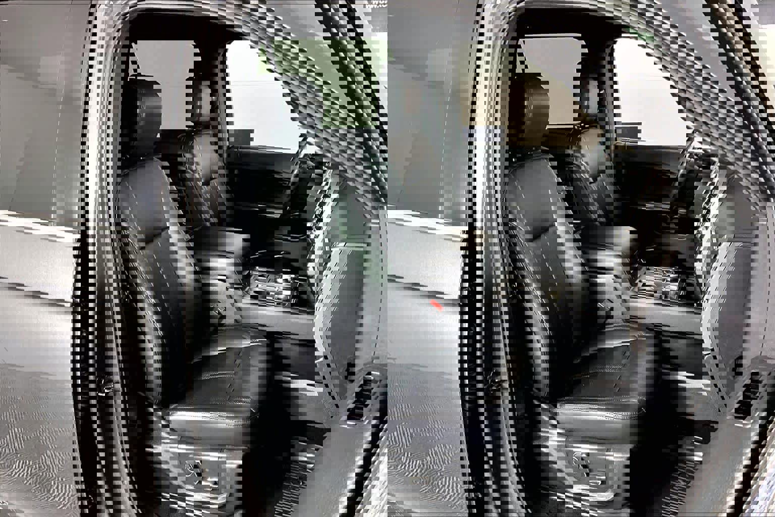 Used 2019 Ford Expedition XLT w/ Equipment Group 202A image 9