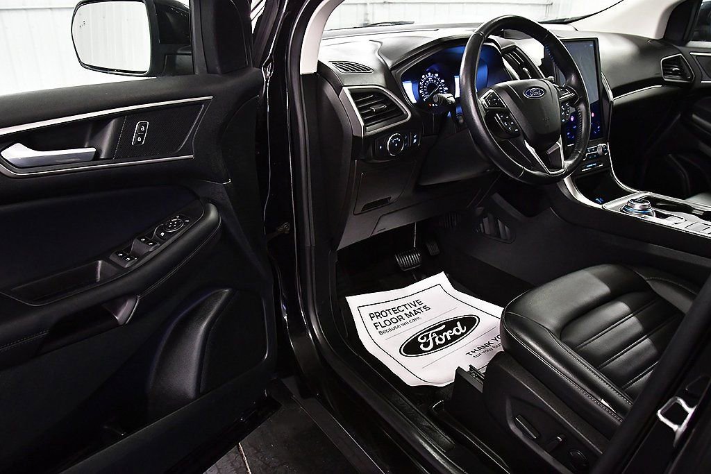 Used 2022 Ford Edge SEL w/ Convenience Package AWD/4WD image 17