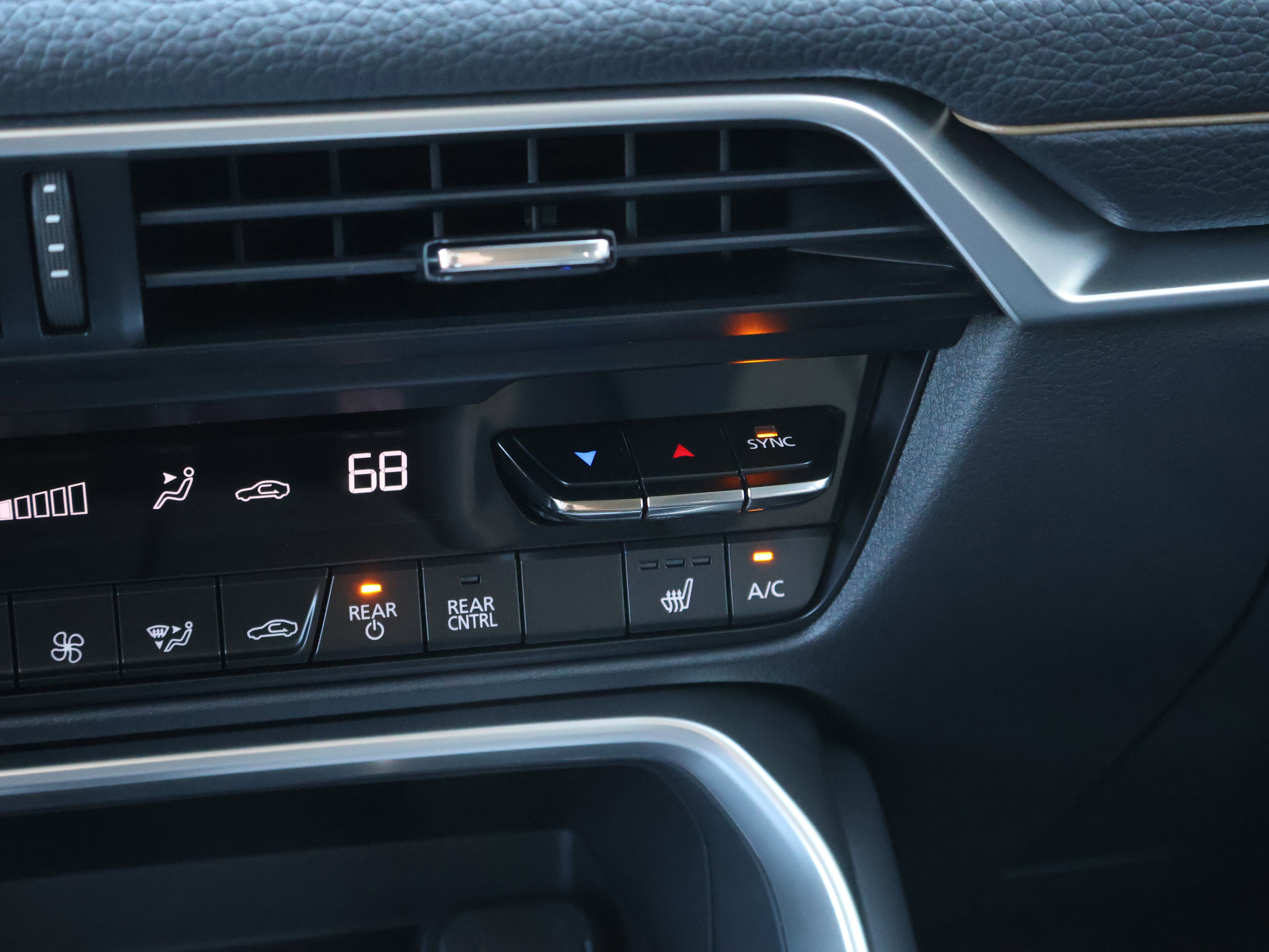 New 2025 MAZDA CX-90 Plug-In Hybrid w/ Preferred image 34