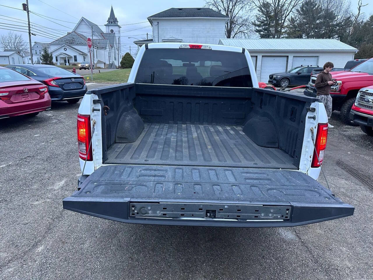 Used 2016 Ford F150 XLT w/ Equipment Group 301A Mid image 15