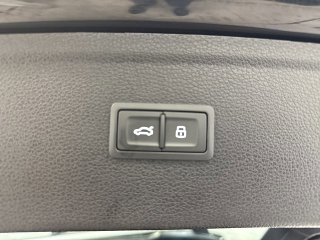 Used 2024 Audi Q5 2.0T Premium Plus image 30