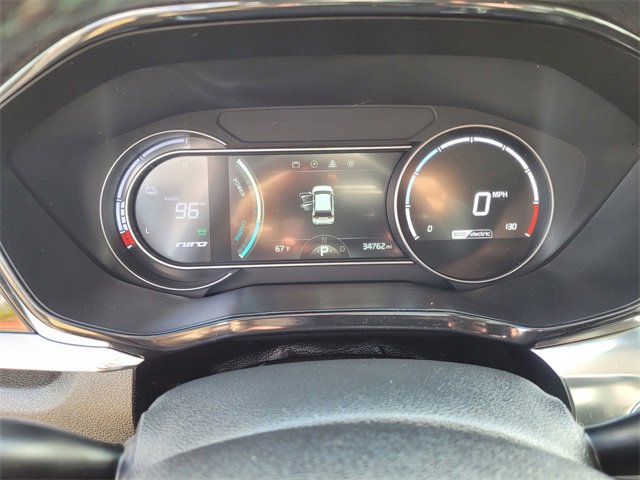 Used 2022 Kia Niro EX Premium image 22