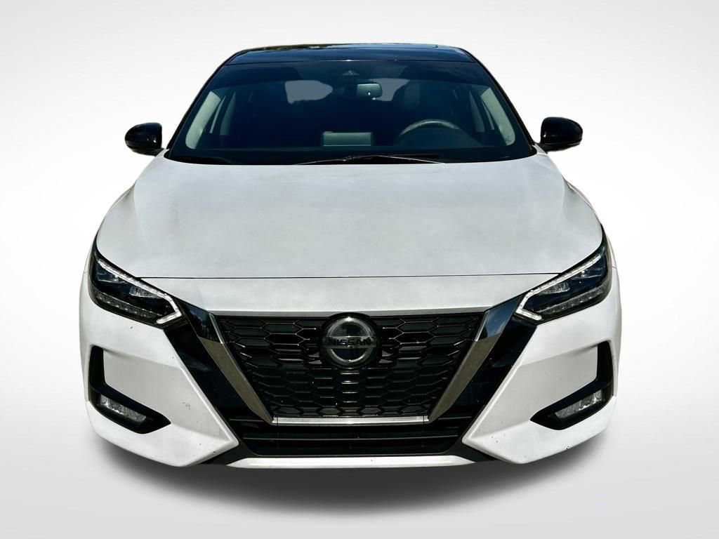 Used 2021 Nissan Sentra SR w/ SR Premium Package image 2