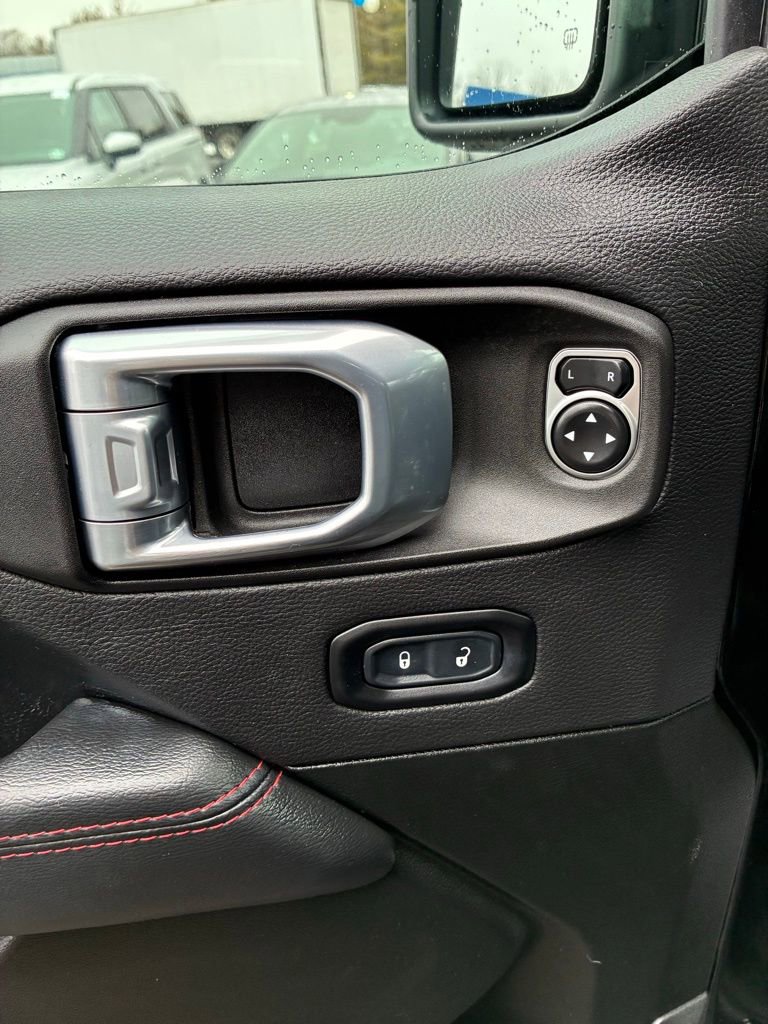 Used 2022 Jeep Wrangler Unlimited Rubicon w/ LED Lighting Group image 30