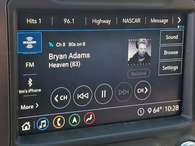 Used 2020 GMC Sierra 1500 AT4 w/ AT4 Premium Package image 18