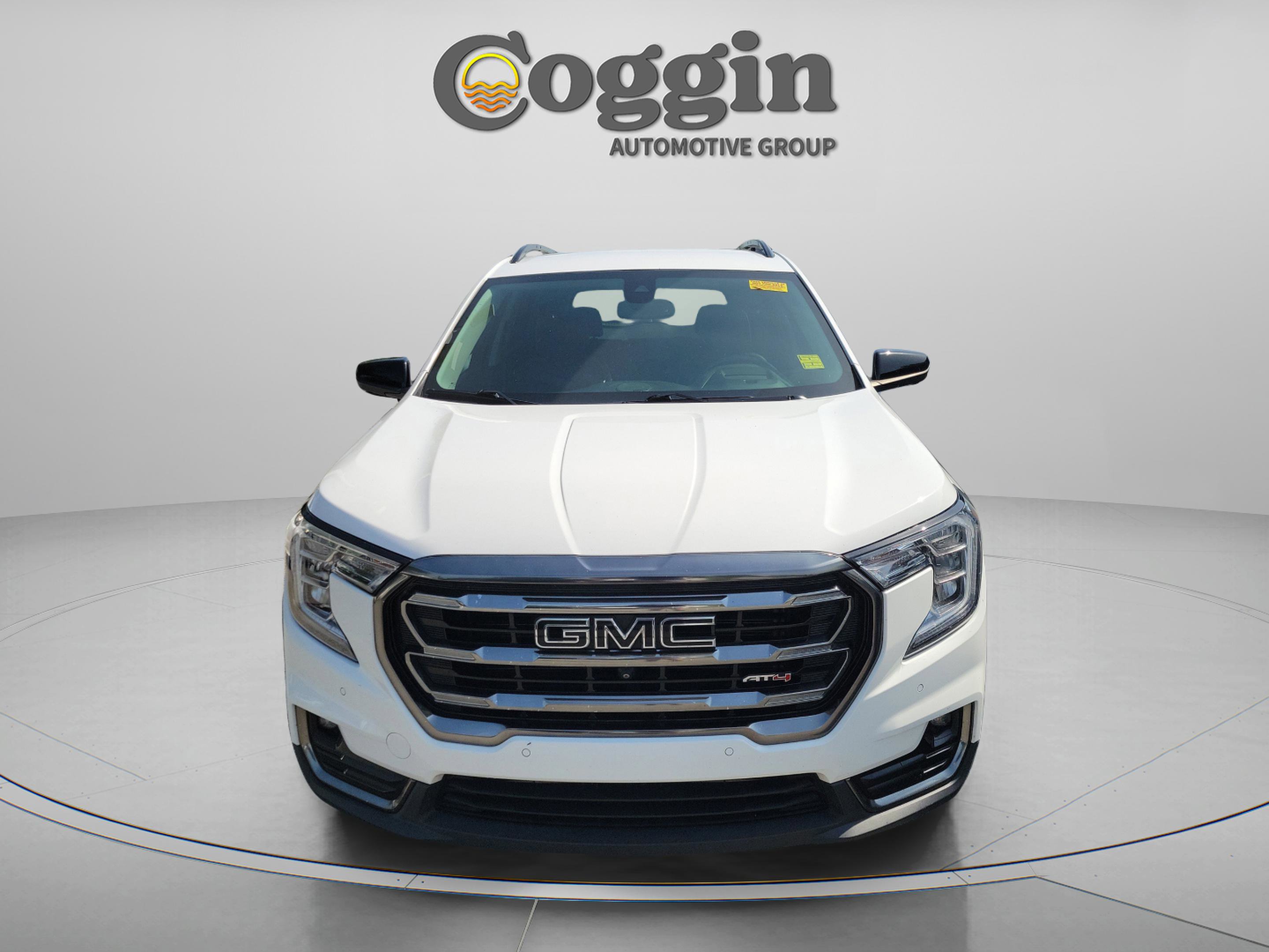 Used 2022 GMC Terrain AT4 w/ Infotainment Package II AWD/4WD image 7
