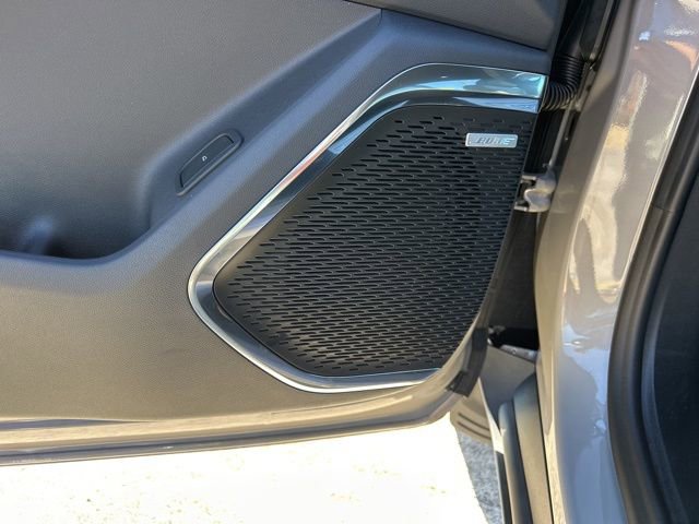 New 2026 Chevrolet Traverse Z71 w/ Enhanced Driving Package image 14