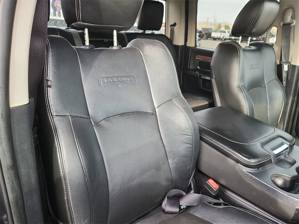 Used 2014 RAM 2500 Laramie w/ Cold Weather Group image 18