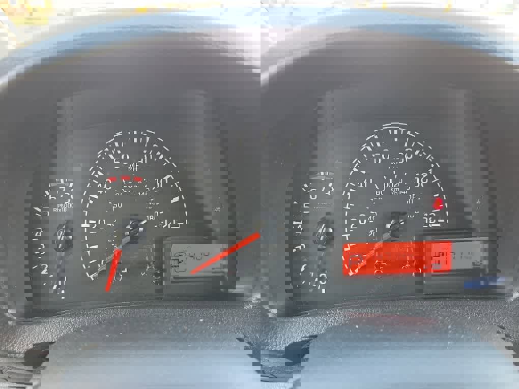 Used 2020 Nissan NV200 S image 17