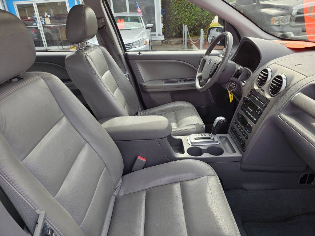 Used 2006 Ford Freestyle SEL AWD/4WD image 11