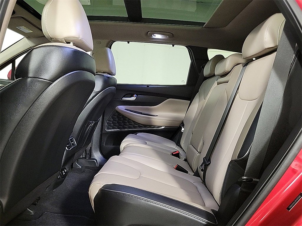 Used 2023 Hyundai Santa Fe Limited w/ Cargo Package image 15