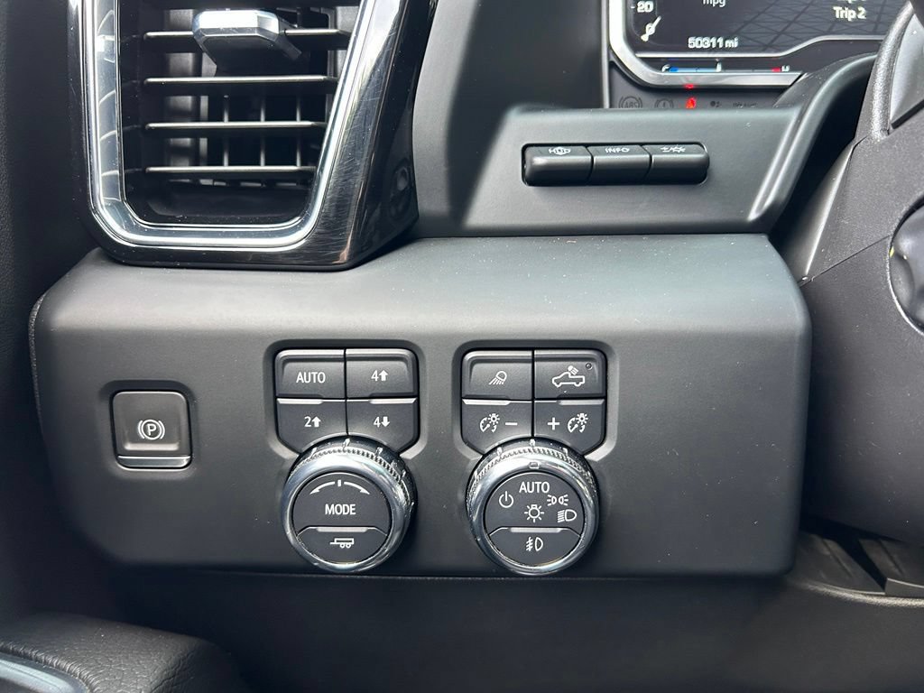 Used 2023 GMC Sierra 1500 Denali w/ Denali Reserve Package AWD/4WD image 21
