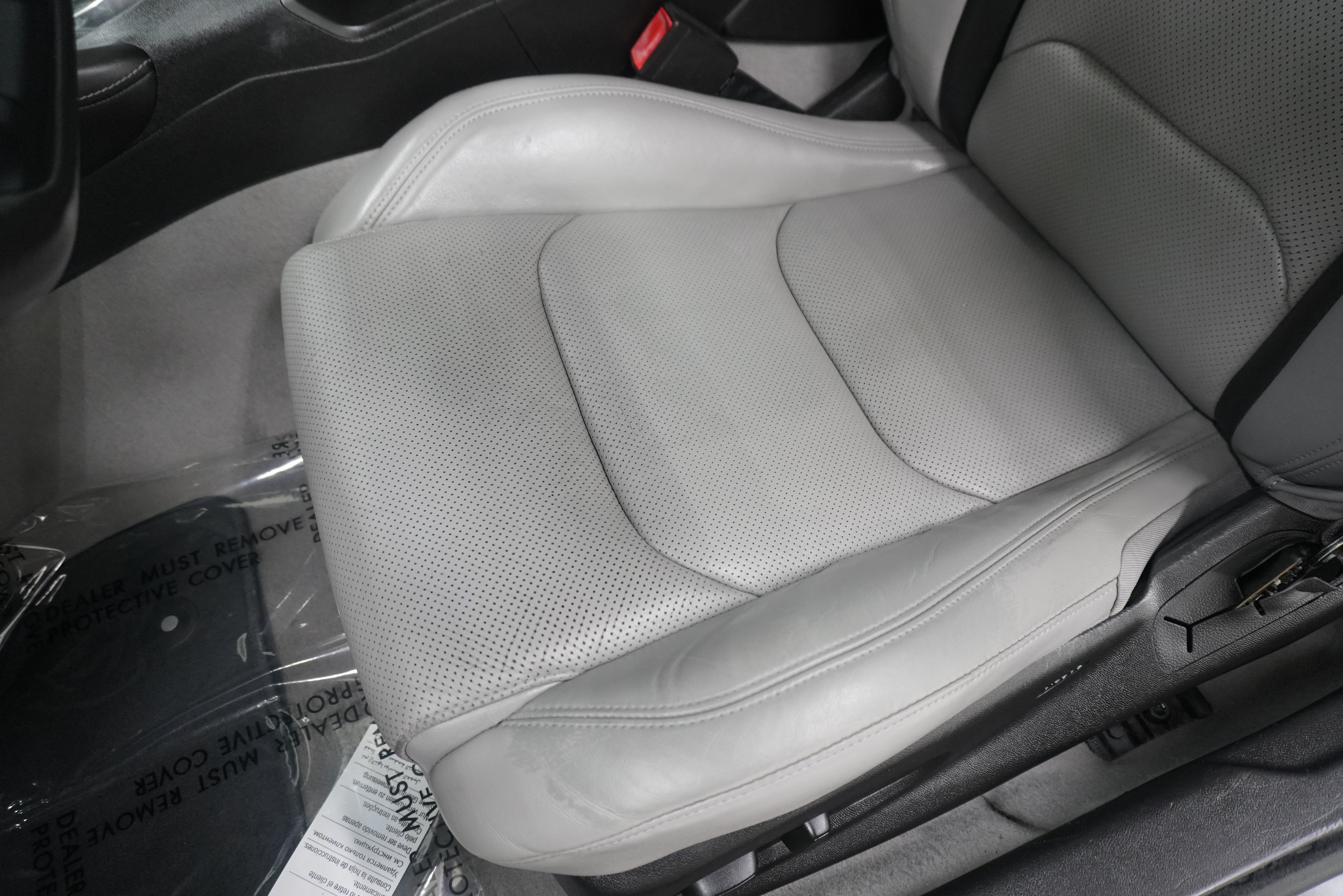 Used 2016 Chevrolet Camaro LT RWD image 12