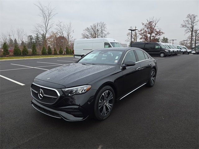 New 2026 Mercedes-Benz E 350 4MATIC Sedan image 7