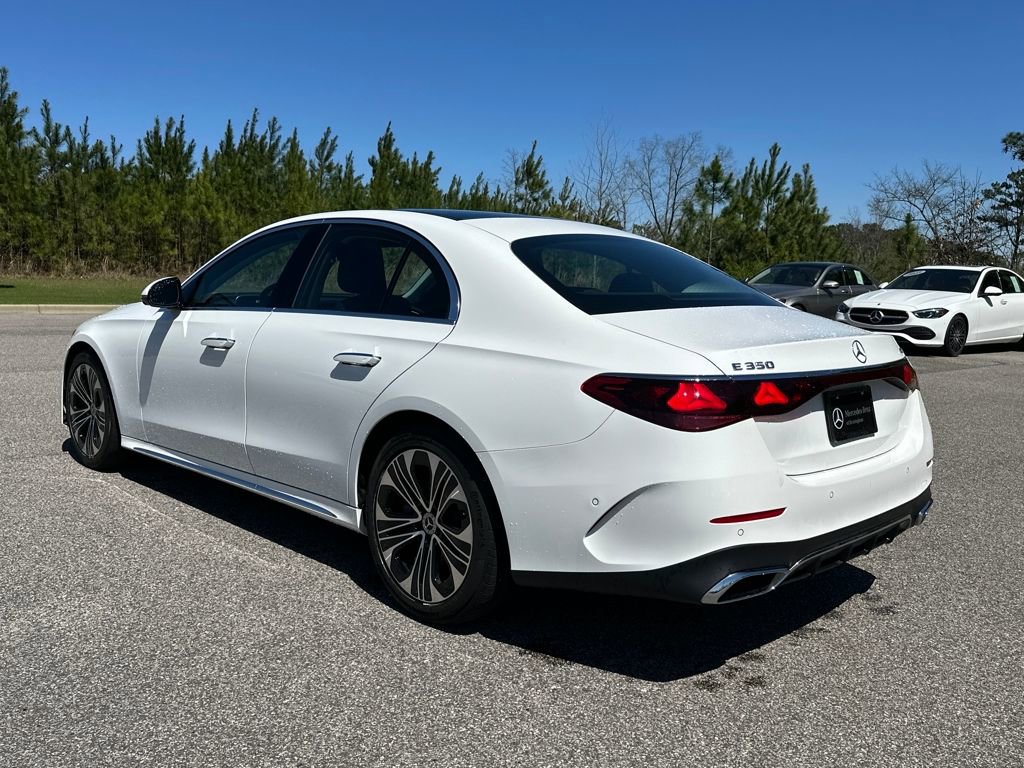 Used 2024 Mercedes-Benz E 350 4MATIC Sedan image 9