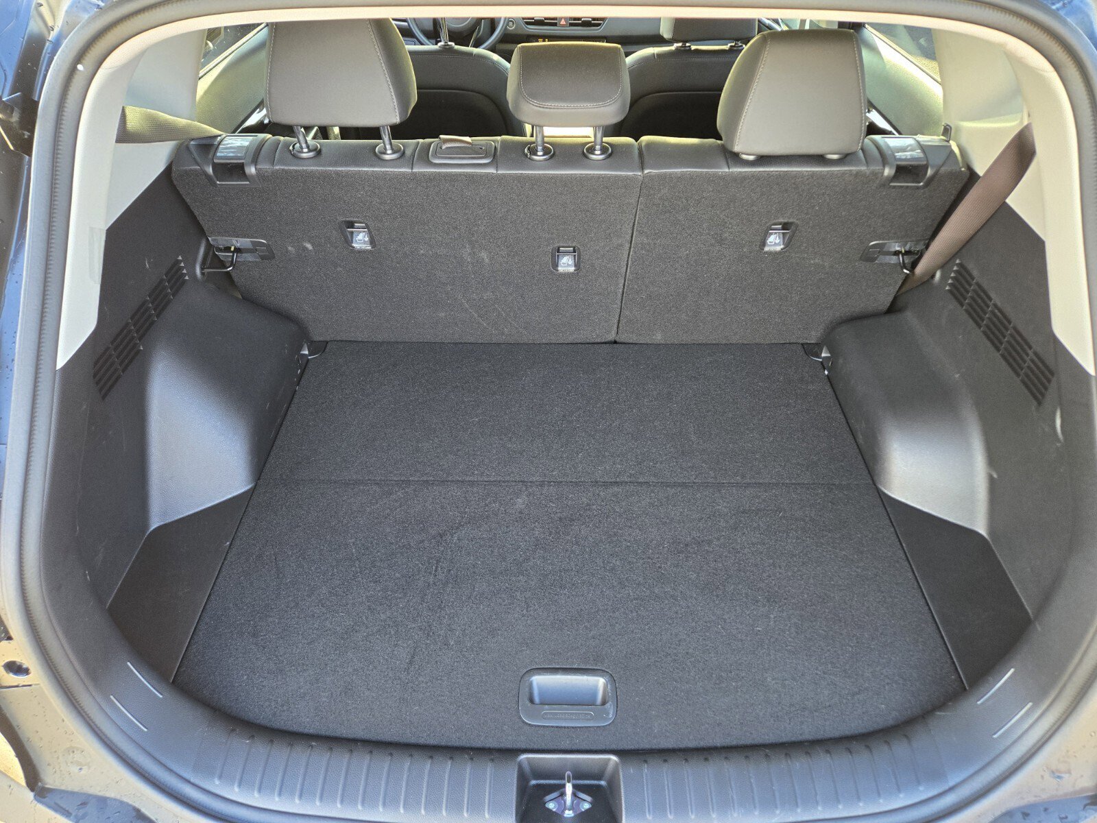 Certified 2025 Kia Seltos EX w/ EX Sunroof Package image 14