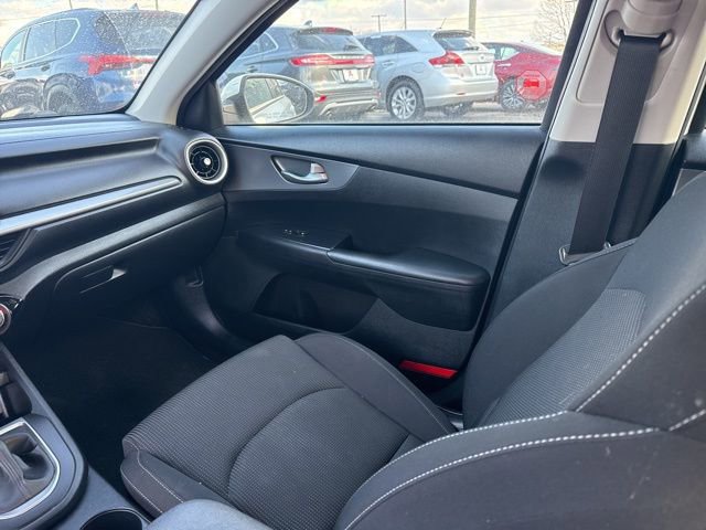 Used 2019 Kia Forte LXS image 14