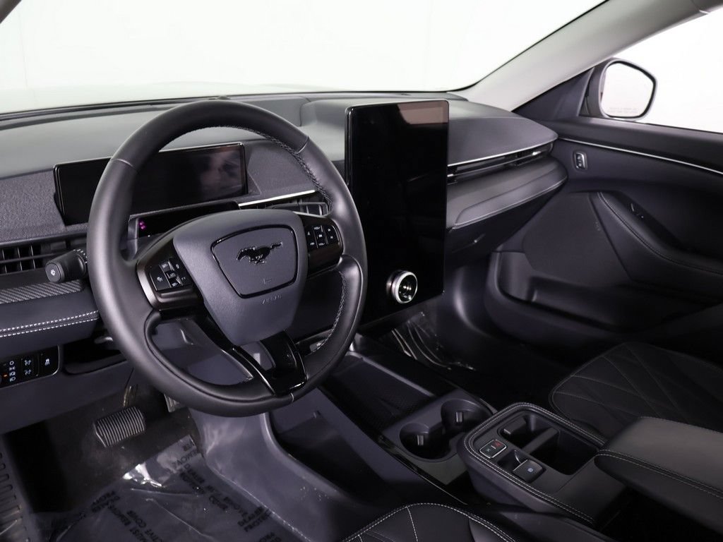 Used 2025 Ford Mustang Mach-E Select w/ Comfort Package Lite AWD/4WD image 26